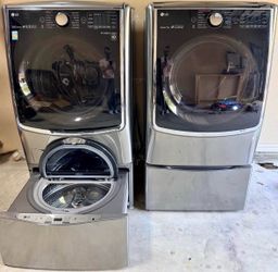 LG Front Load Washer & Dryer Set with SideKick Pedestal Washer - Graphite.