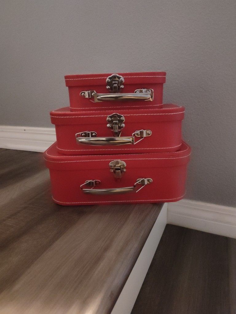 Nesting Boxes