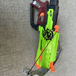 Nerf Zombie Crossbow 