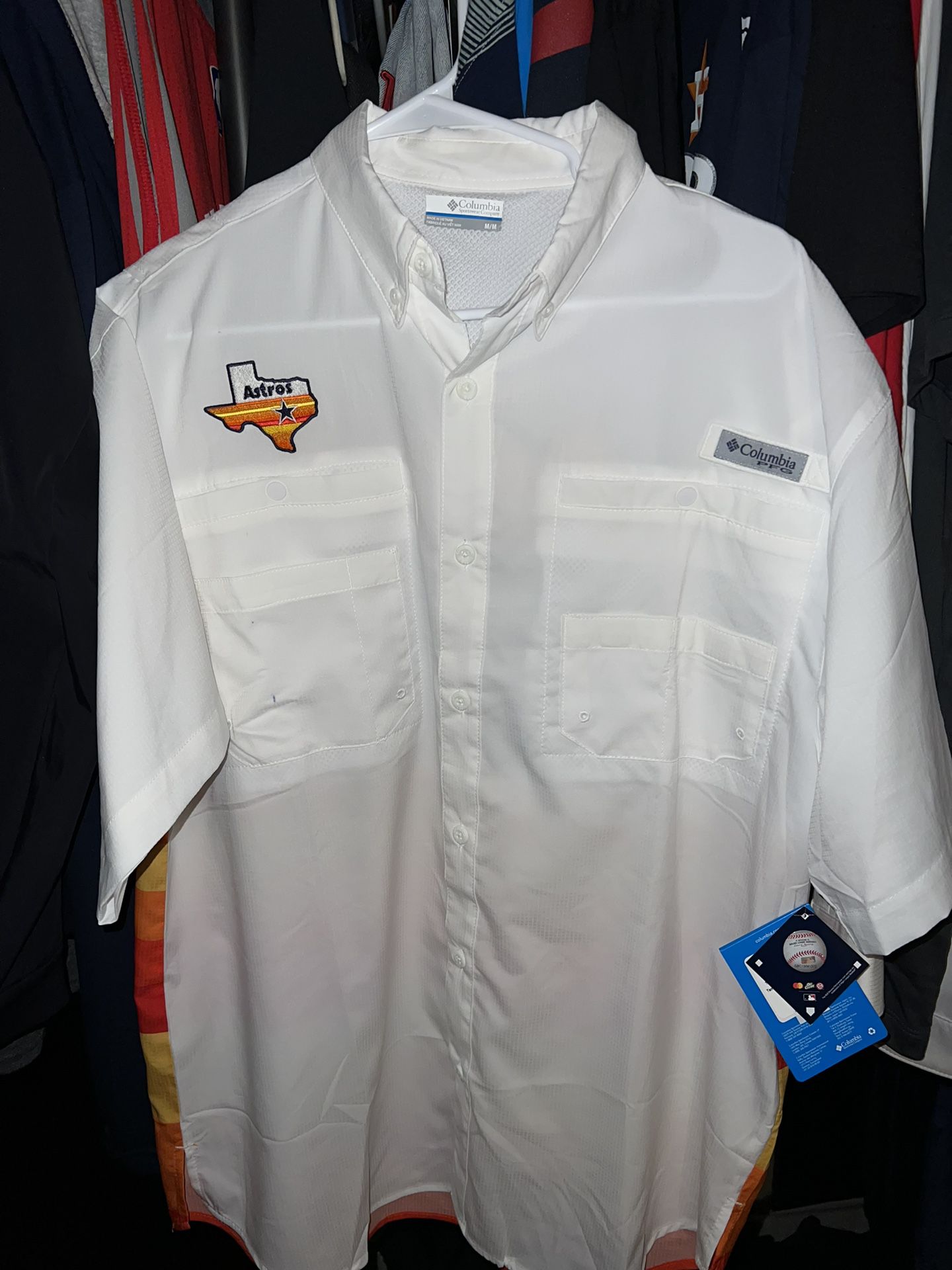 Houston Astros Columbia Fishing shirt medium for Sale in Houston
