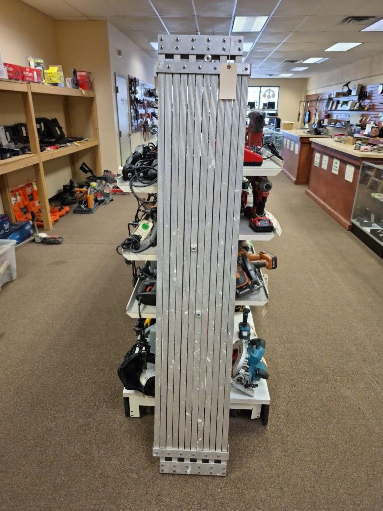 Louisville 6ft - 9ft Extending Plank LP-2921-09A