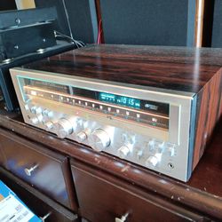 Sansui G-7700 Stereo Receiver