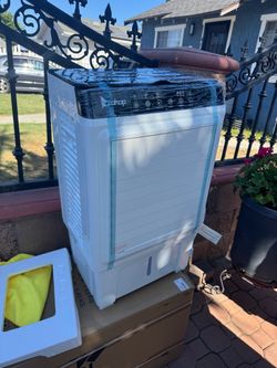 NEW Portable Evaporative Air Cooler / Swamp Cooler 2355 CFM