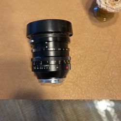 Leica Noctilux E60 With Lens Hood. Great Condition. No Scratches. No Fungus. No Dust. Clean