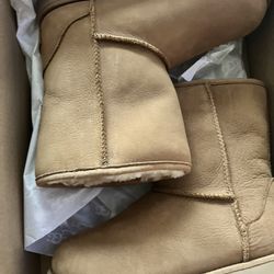 Size 1 UGG boots