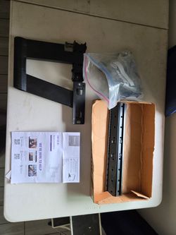 TV wall mount