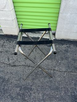 Pop Out Stand