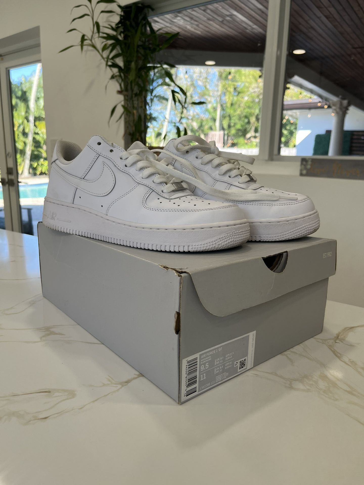 Nike Air Force 1 '07