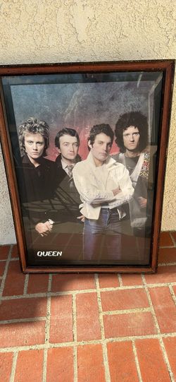 Queen Poster With Frame