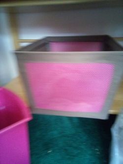 Bin Wire Laundry Pink