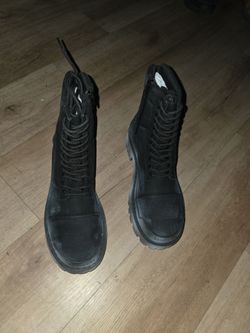 Balenciaga combat strike boot size 44 eu