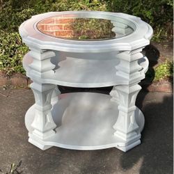 White 3 Tiered Table