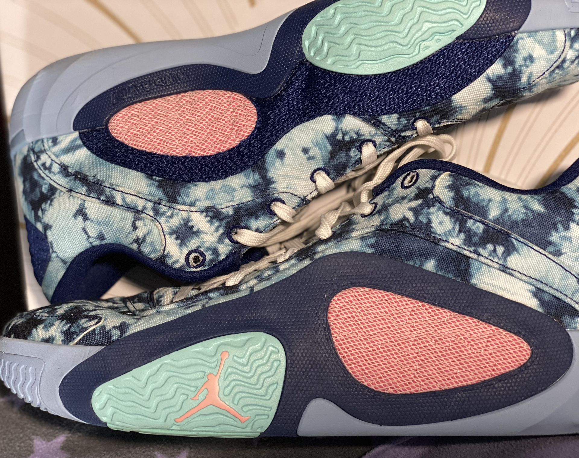 Jordan Tatum 2 “Denim” Basketball Shoe