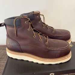 Safety Toe “ Irish Setter by Red Wings” Men’s Utility Construction Work Boots Size 11D BRAND NEW 