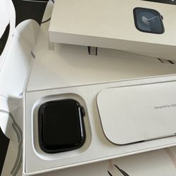 Apple Watch 9th Gen 45mm Black Bluetooth