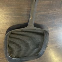 Cast Iron 9 Inch Square Skillet Frying Pan Raised Ribs Grill Steak/Bacon VGC