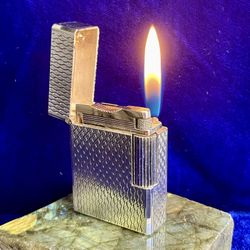 Vintage ST DuPont Silver Lighter Super Mint Condition Works 1 Year Warranty 