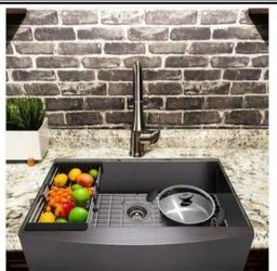 Matte Black Farmhouse Apron Kitchen Sink