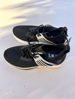 Ecko Unltd Gradient Sock Men’s Size 8 Sneakers . Textile Knit Upper. Black.