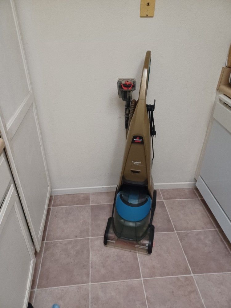 Bissell Heated Deep Clean Premier Carpet Cleaning Machine Shampooer