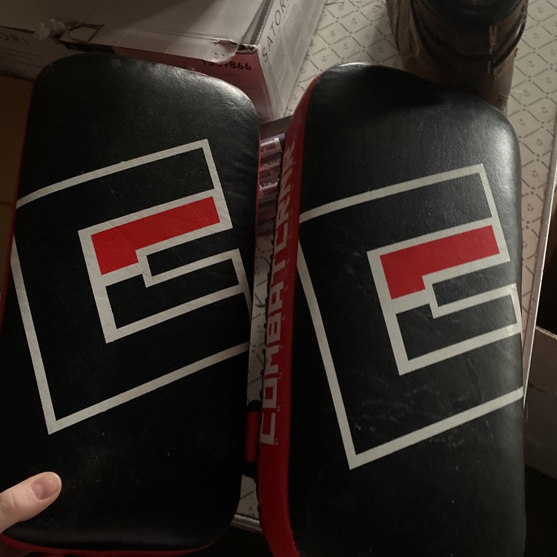 Combat Corner Muy Thai Pads