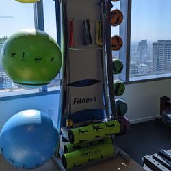 Prism Fitness Smart Elite Self-Guided Commercial Package