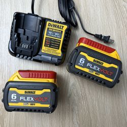 2 Dewalt 6Ah Batteries And Charger 