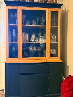 Solid Wood Hutch / Wine Bar Cabinet – Refinished 🍷