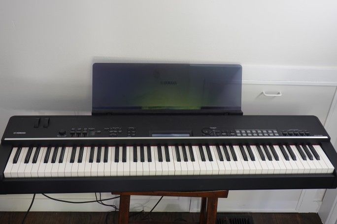 Yamaha CP4 Stage Piano (NEW - no box)