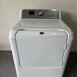Maytag electric dryer and great working condition. No issues works good.