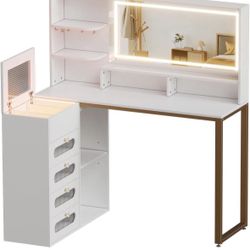 Makeup Vanity Desk with Mirror