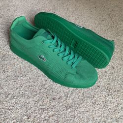 NEW Lacoste Men's 11 Carnaby Piqué Sneaker