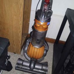 Dyson Ball, Bostitch Staples Box, Hose Reel, 6ft Ladder