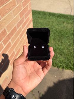 VVS1 Moissanite earrings