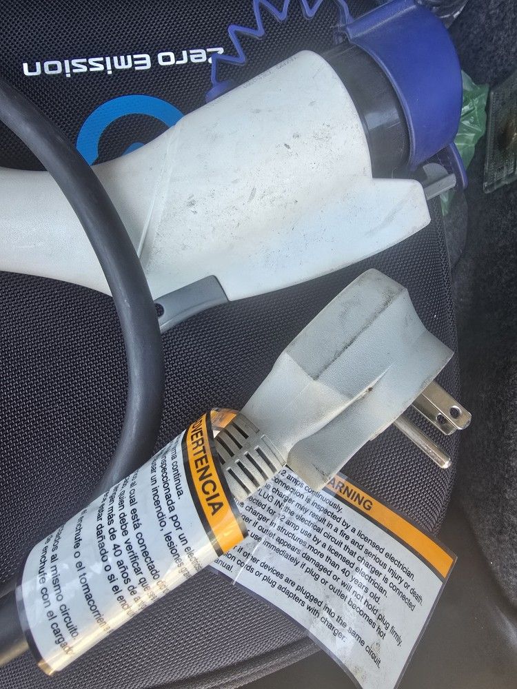 2016 NISSAN LEAF NEW CHARGER 