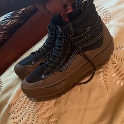  Vans
