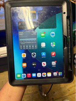 Unlocked Gray iPad 10th generation