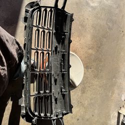 Front grille 2022 ford maverick