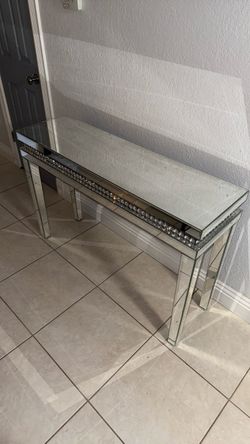 MIRROR ENTRY WAY TABLE