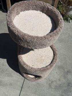 Cat tree tower