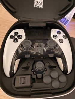 PlayStation 5 dualsense edge pro controller