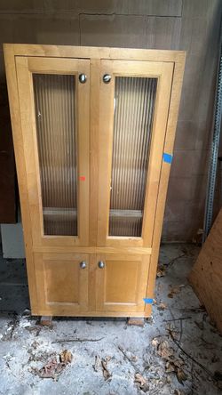 2 identical beautiful kitchen cabinets