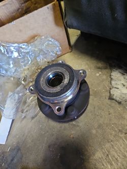 toyota prius front Hub bearing