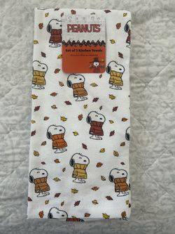 Snoopy "Turtleneck Sweater" 2-Pack kitchen Hand Towels