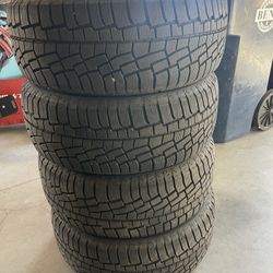 Set Of 4 Nearly New Winter Snow Tires (225/55/R17)