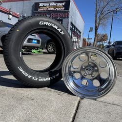 15x10 Toyota Pickup Tacoma 15x10 Wheel tires 1550$ Installed 