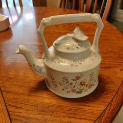 Small English Teapot With Little Flowers