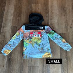 Supreme x North Face Windbreaker, Small (check out my page🔥) 