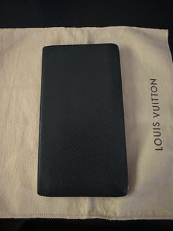 Louis Vuitton - Taiga leather porte yen cartes wallet