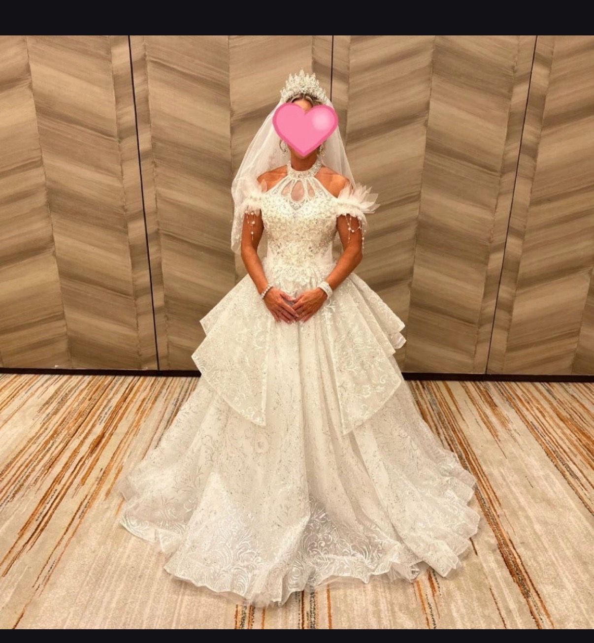 Wedding dress